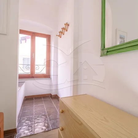 Apartment Trilocale Berbene - Goelba